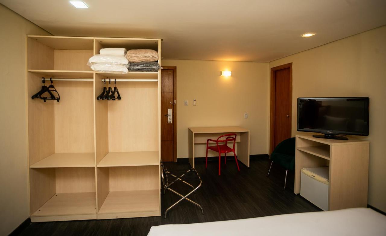 Ibis Styles Belem Batista Campos Hotel ภายนอก รูปภาพ
