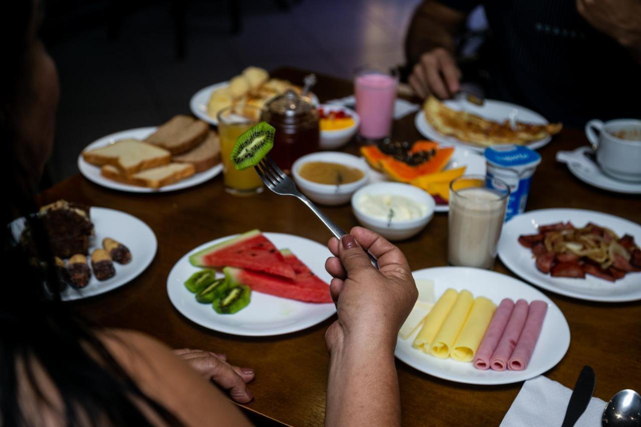 Ibis Styles Belem Batista Campos Hotel ภายนอก รูปภาพ