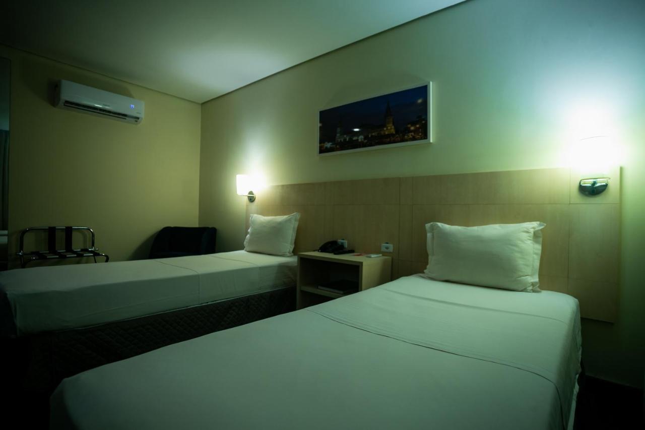 Ibis Styles Belem Batista Campos Hotel ภายนอก รูปภาพ